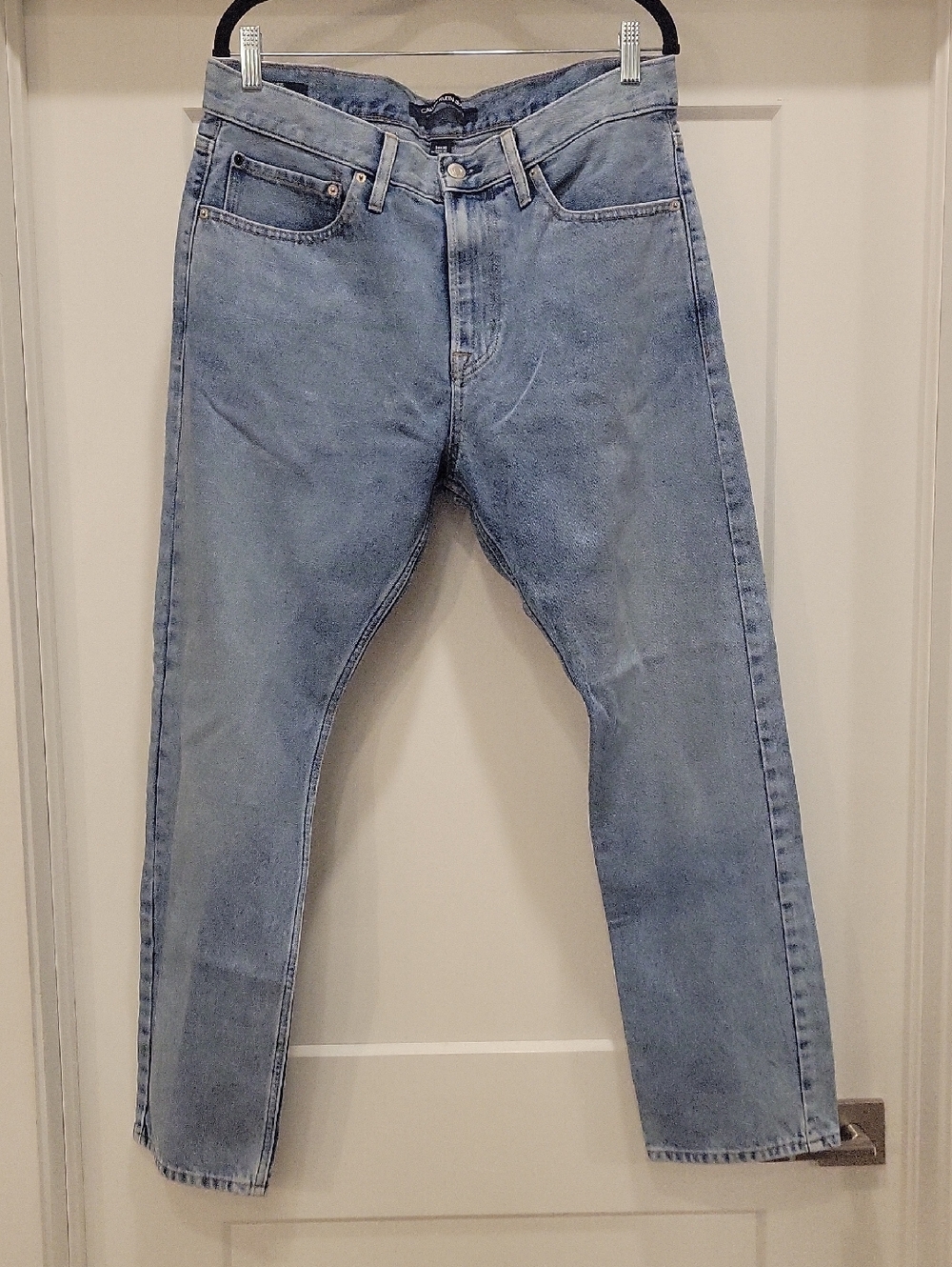Calvin Klein Jeans Light Wash Slim Straight Men’s Jeans, 34×30